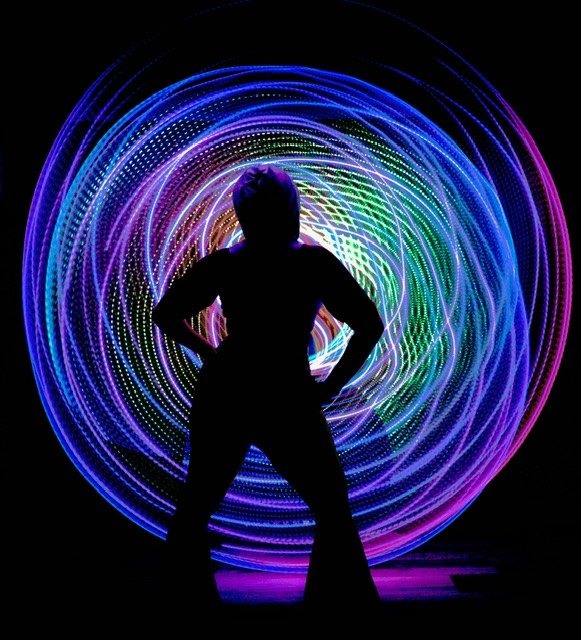 Long-exposure light painting by Brooklyn Light Studio